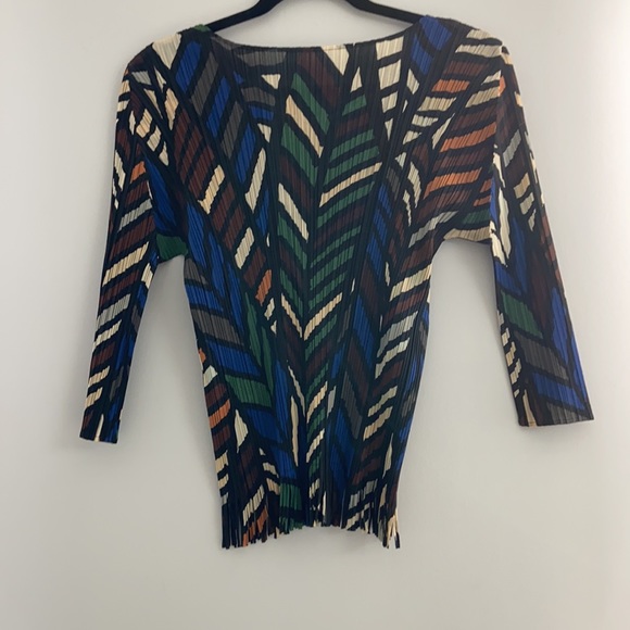 SOLD. PLEATS PLEASE Issey Miyake Top - Picture 7 of 10